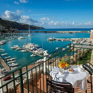  Apartment Veranda Sul Porticciolo